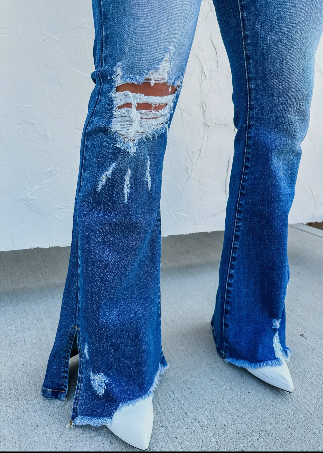 DIESEL MED WASH SPLIT HEM JEANS